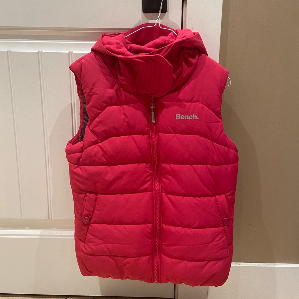 NWT Bench vest